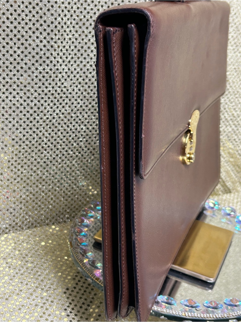 Bally Leather Briefcase in Brown with Gold-Tone Lock Approx. 15 x 10.5 x 2.5 - Picture 4 of 15
